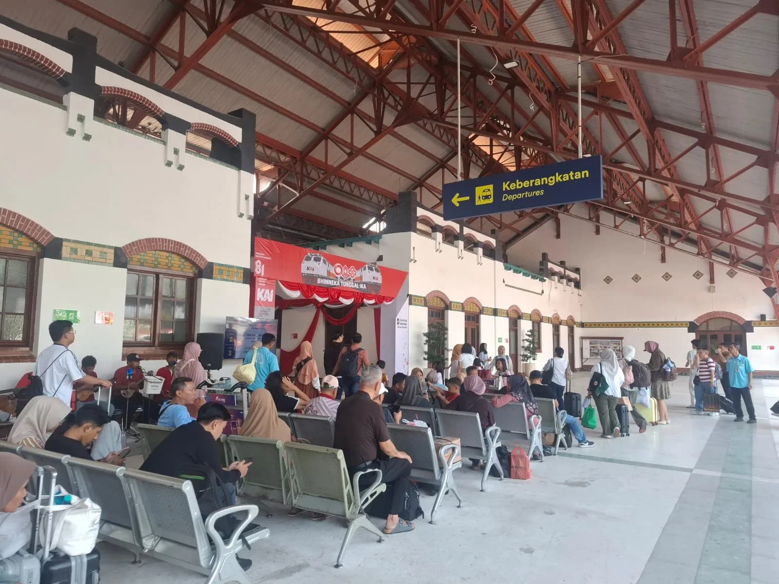 Libur Panjang Maulid Nabi, 124 Ribu Pelanggan Gunakan Layanan KAI Daop 4 Semarang