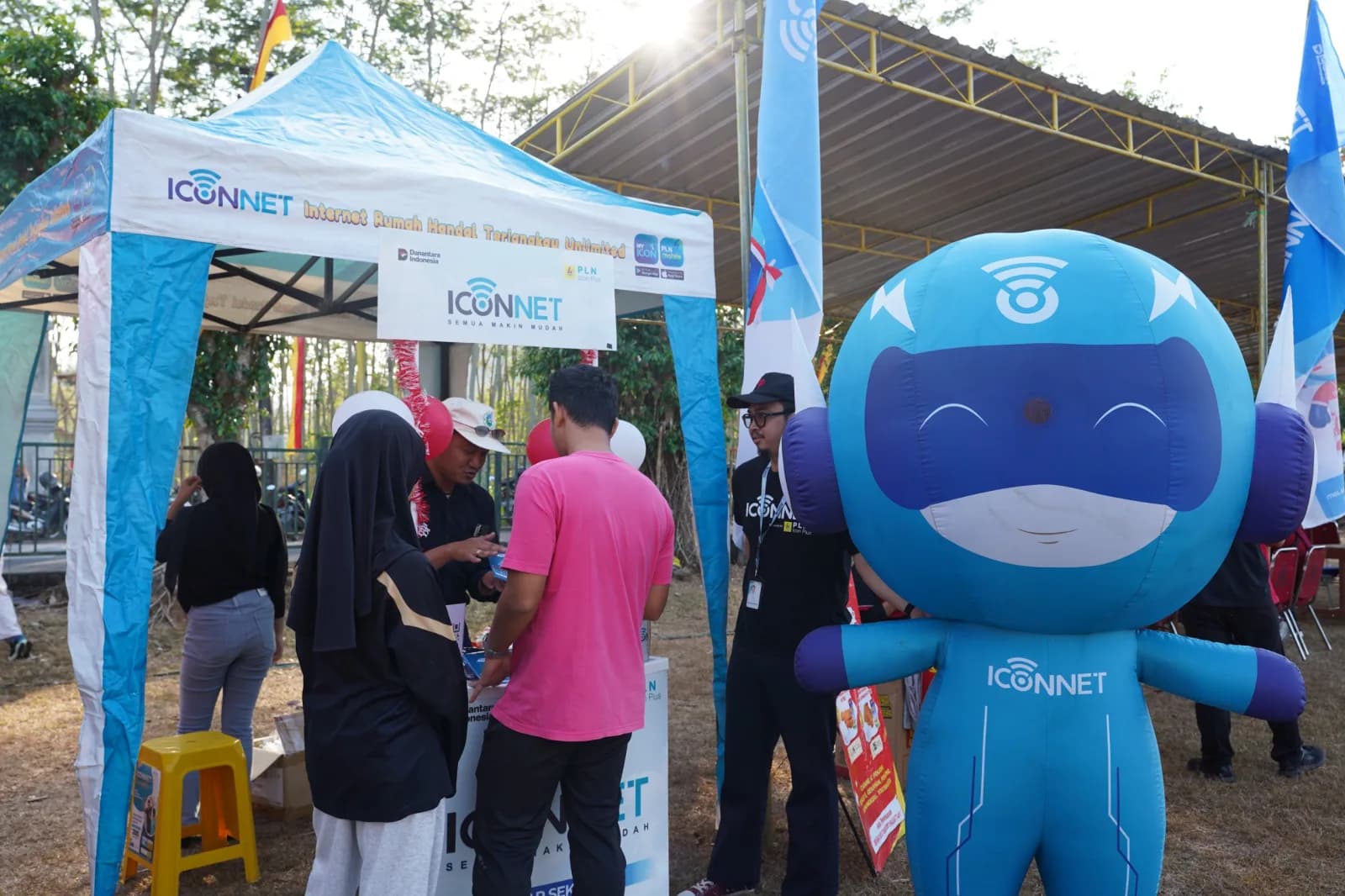 Semarak HUT ke-81 RI, ICONNET Perkuat Kedekatan dengan Warga Ponjong