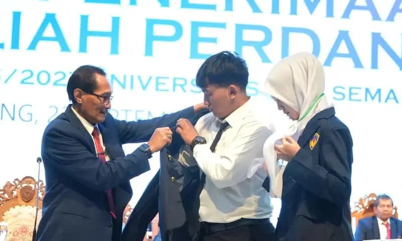 Kuliah Tak Cuma Kejar Gelar, Mahasiswa Baru Didorong Berpikir Global