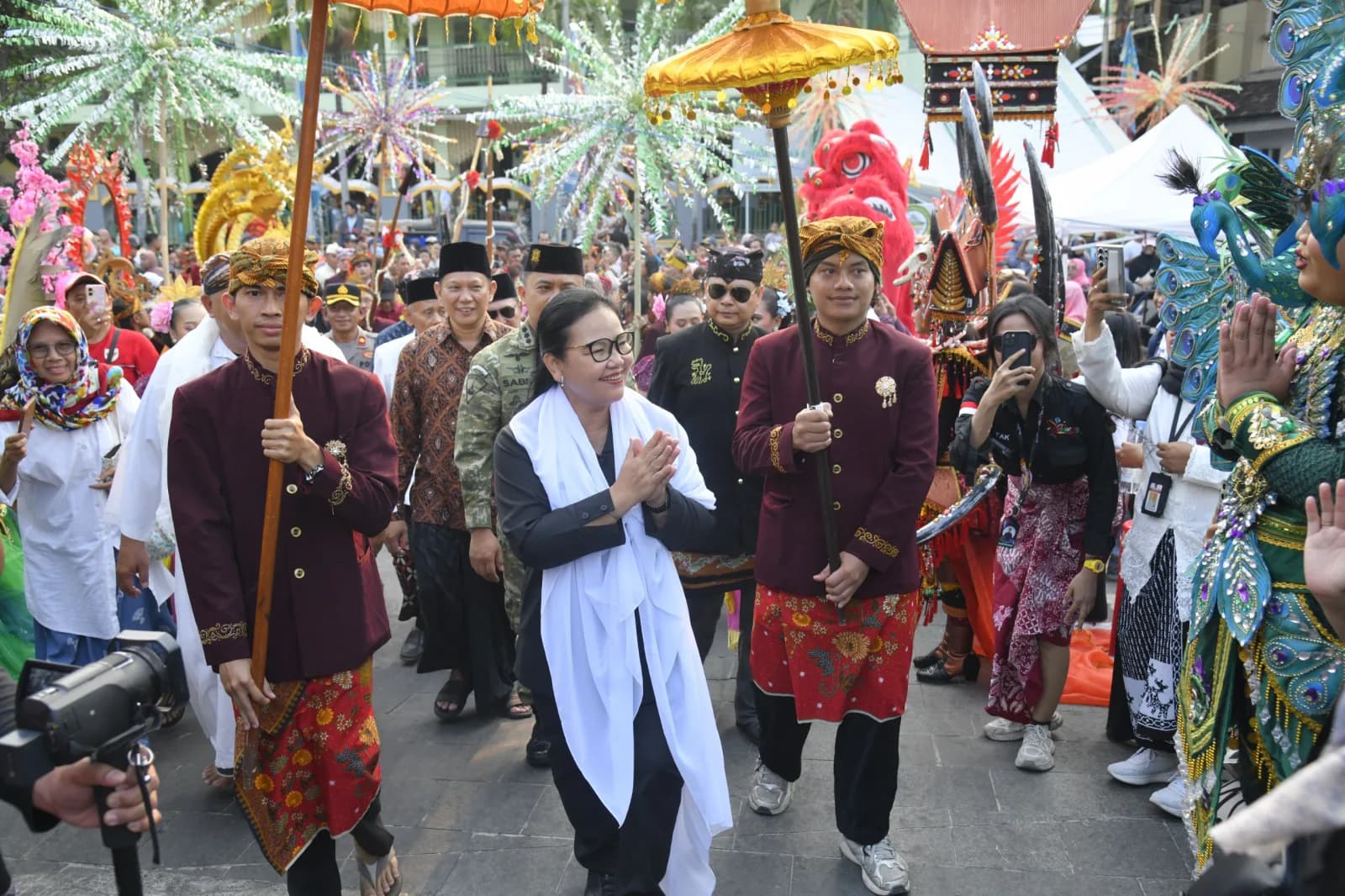 Wali Kota Semarang Agustina Wilujeng Kenalkan Cerita Dugderan kepada Kafilah MTQ Nasional