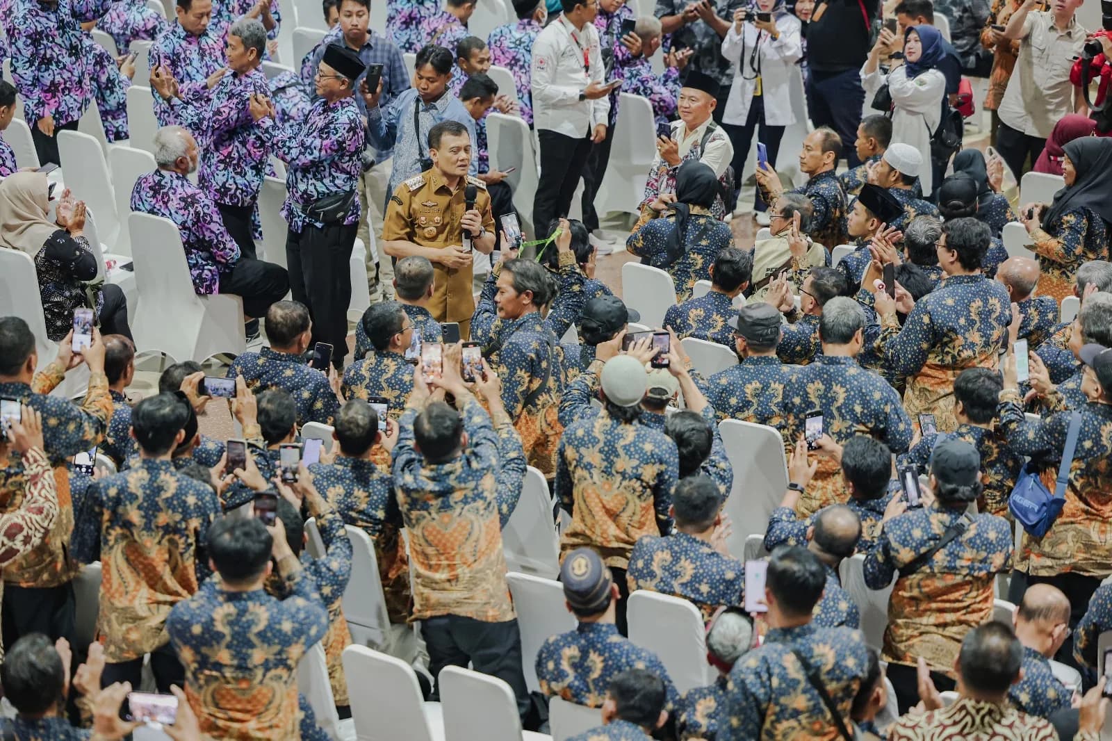 Ahmad Luthfi Apresiasi 2.347 Pendonor Darah Sukarela di Jateng