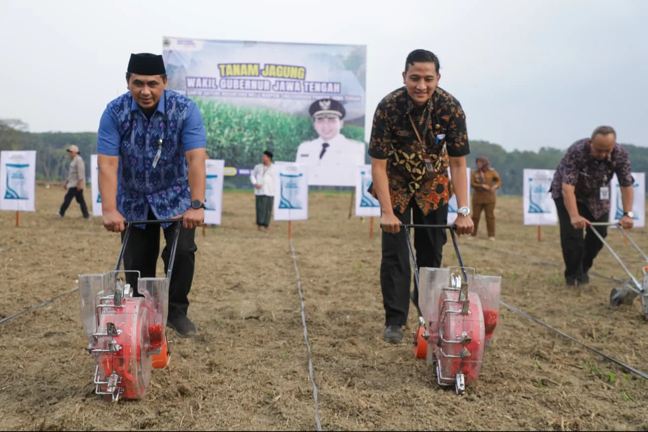 Taj Yasin Dukung Pemanfaatan Lahan Tidur 57 Hektare di Banjarnegara